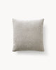 Poduszka dekoracyjna VIBE 60 cm x 60 cm - poduszka dekoracyjna w kształcie kwadratu, widok z przodu, z delikatną teksturą.