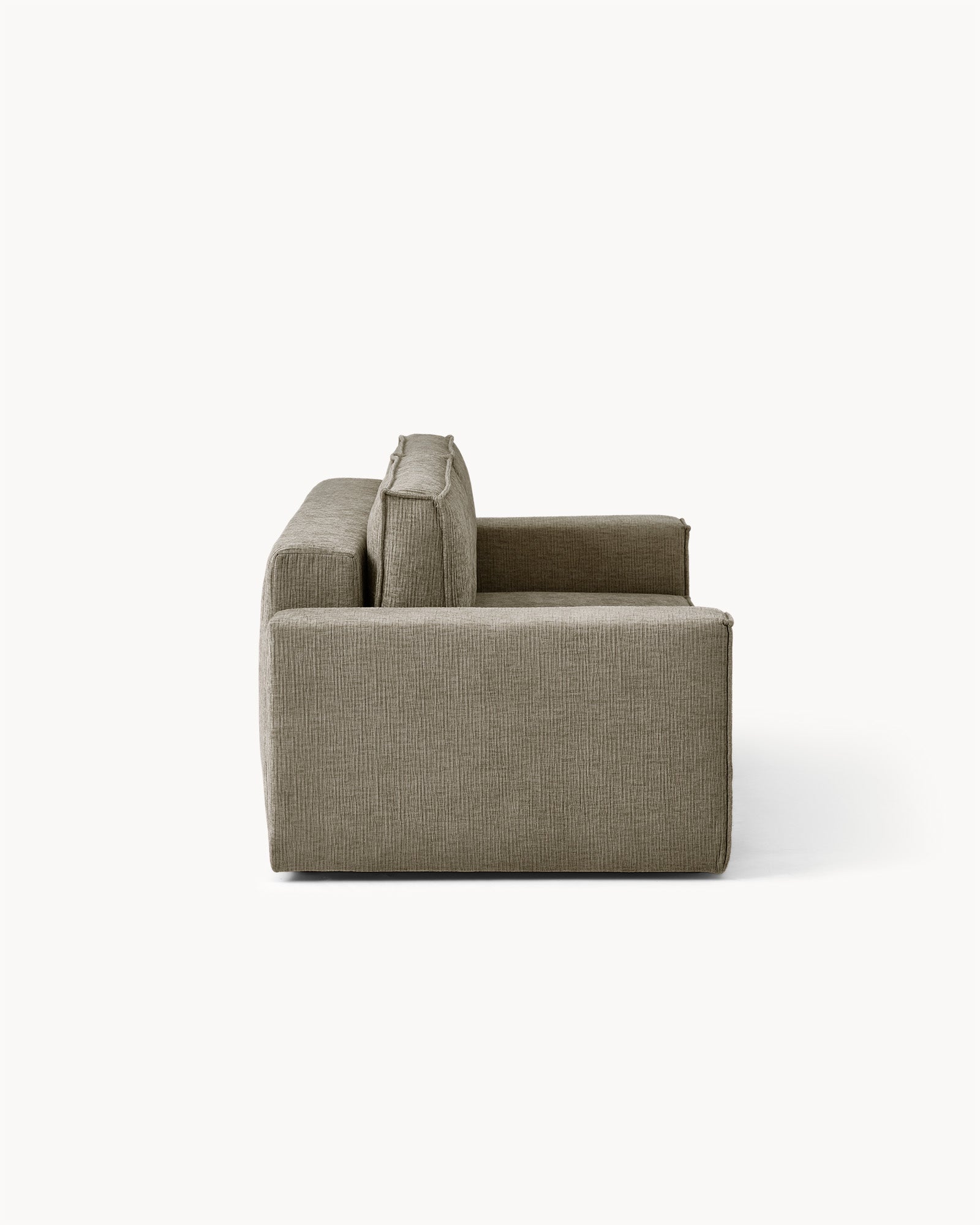 Sofa z funkcją spania CUBE, tkanina infini - sofa z funkcją spania widok z boku, z prostymi liniami i niskim oparciem.