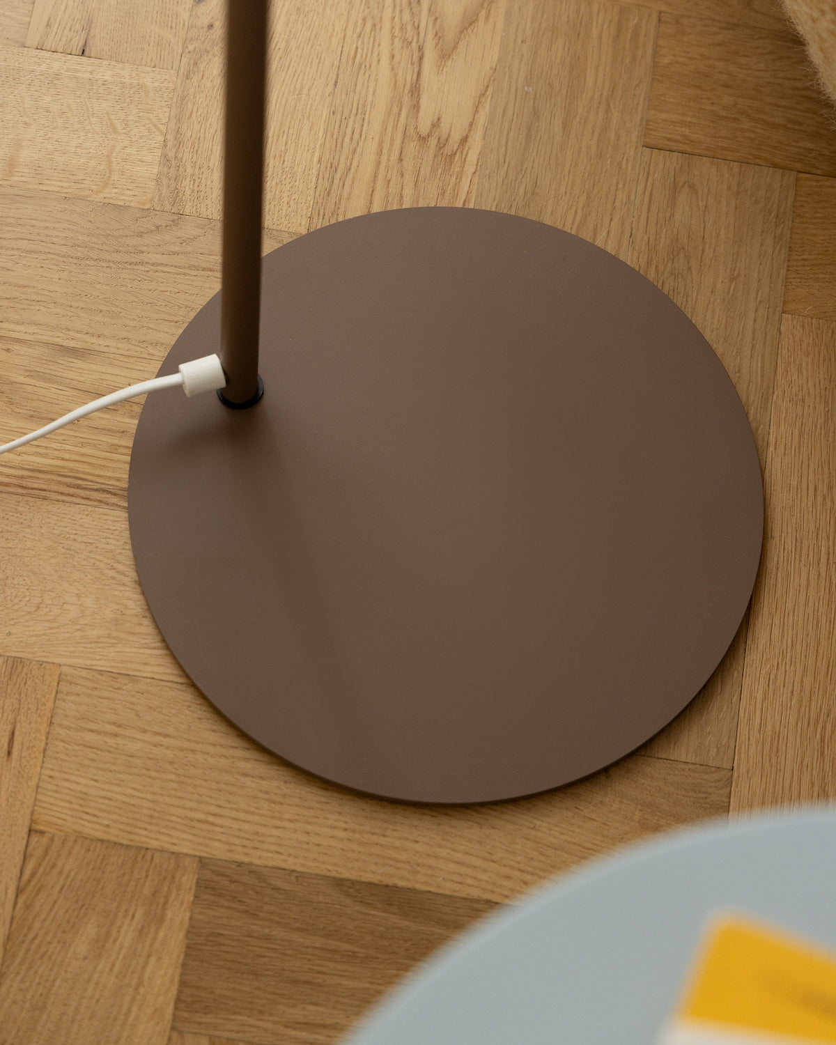 Lampa podłogowa RAY — aranżacja 3