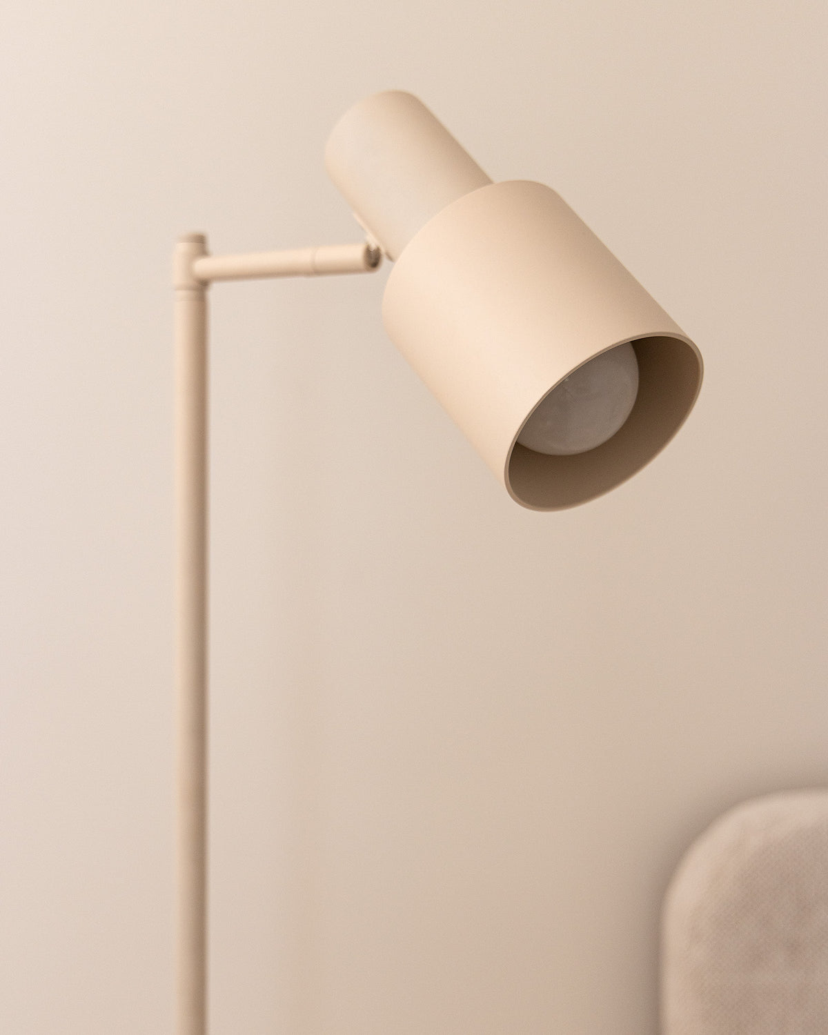 Lampa podłogowa RAY — aranżacja 8